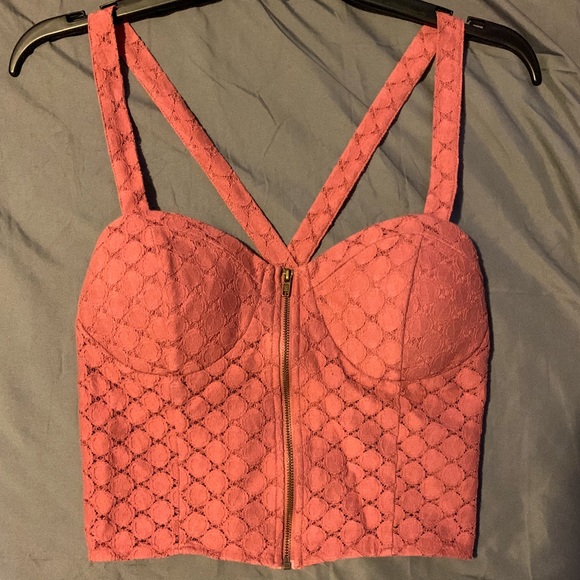 Tilly’s Zip up Crop top, mauve pink color - Picture 2 of 2